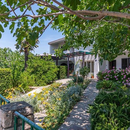 Apartments By The Sea Punat, Krk - 5351 Exterior foto