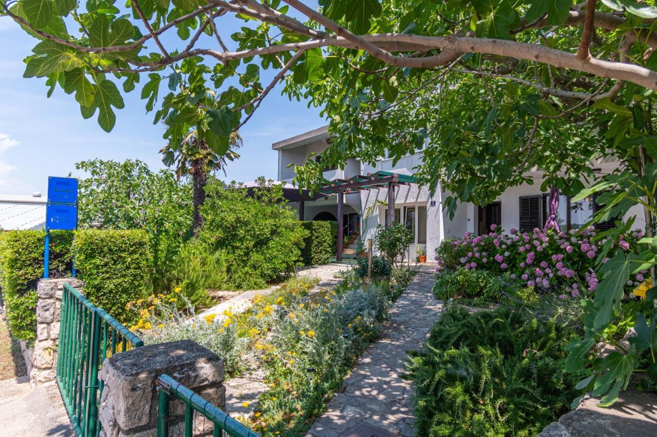Apartments By The Sea Punat, Krk - 5351 Exterior foto
