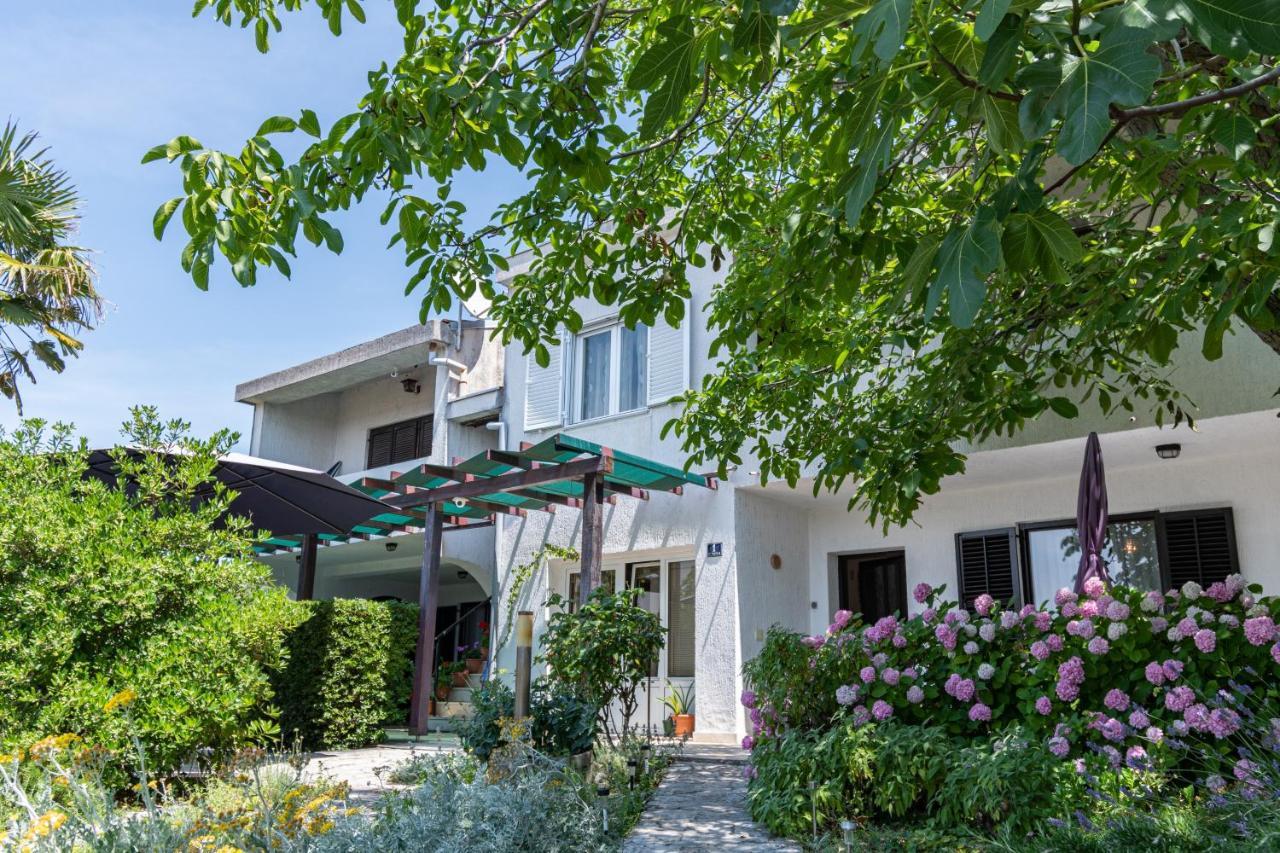 Apartments By The Sea Punat, Krk - 5351 Exterior foto
