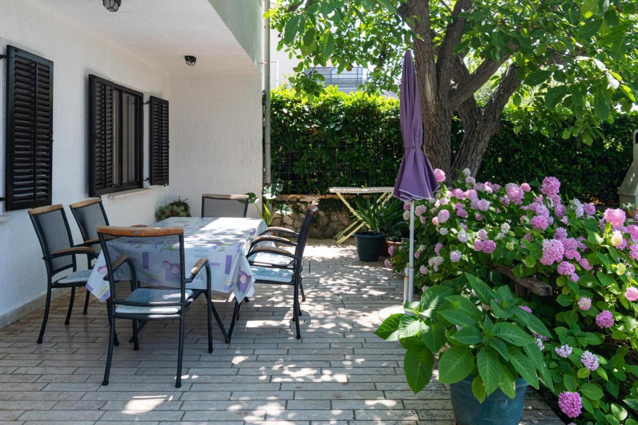 Apartments By The Sea Punat, Krk - 5351 Exterior foto